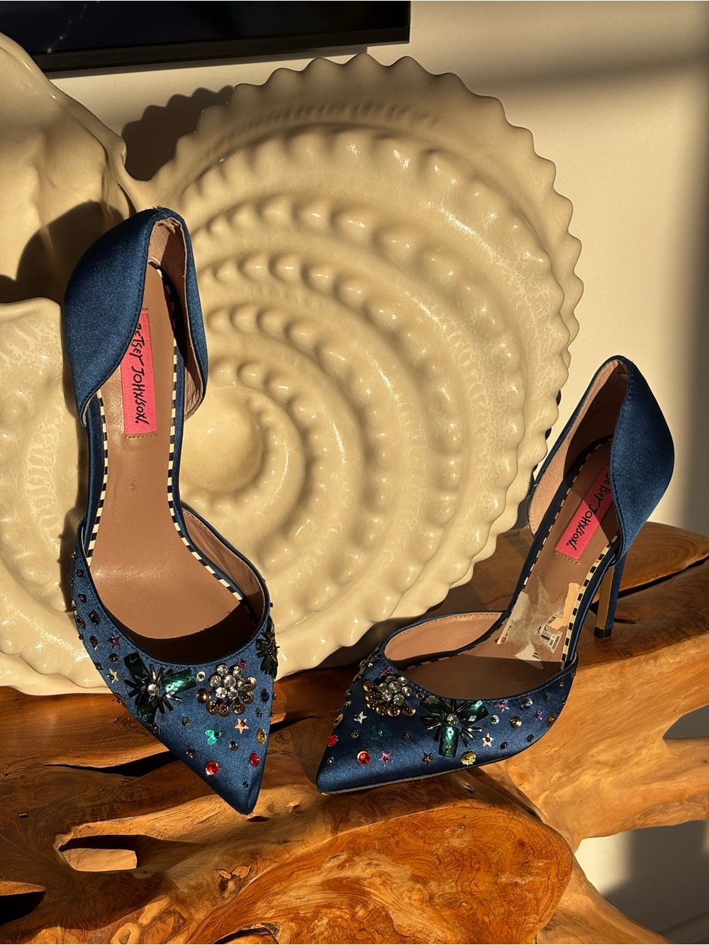 Betsey Johnson Blue Satin D’Orsay Rhinestone Embellished Heels Size 8M Holiday
